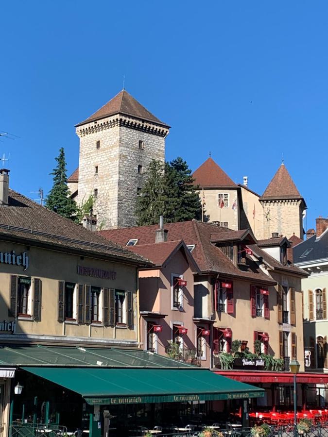 Blue Lake Annecy Bagian luar foto